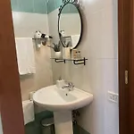 فندق مبيت وإفطار Colle Cucchiara 4*